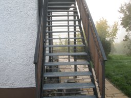 Aussentreppe gerade-067